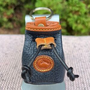 RARE - Vintage Dooney All Weather Leather Key Pouch Charm in Navy